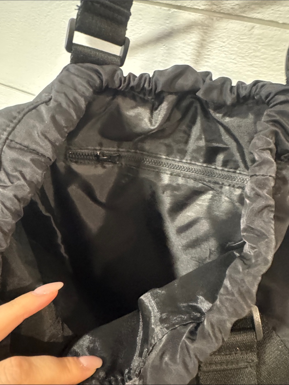 BEIS Black Drawstring Backpack - Picture 3 of 4